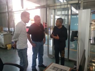 熱烈歡迎加拿大合作商克萊頓先生到五棵松集團考察交流