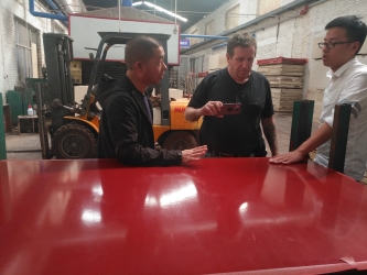 熱烈歡迎加拿大合作商克萊頓先生到五棵松集團考察交流